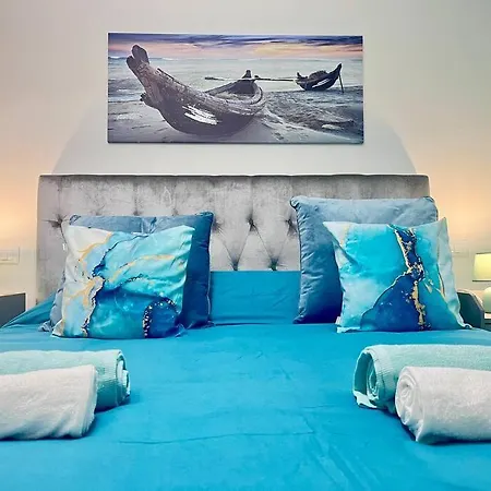 Apartment Atlantis - 100 Mt From The Beach Alassio